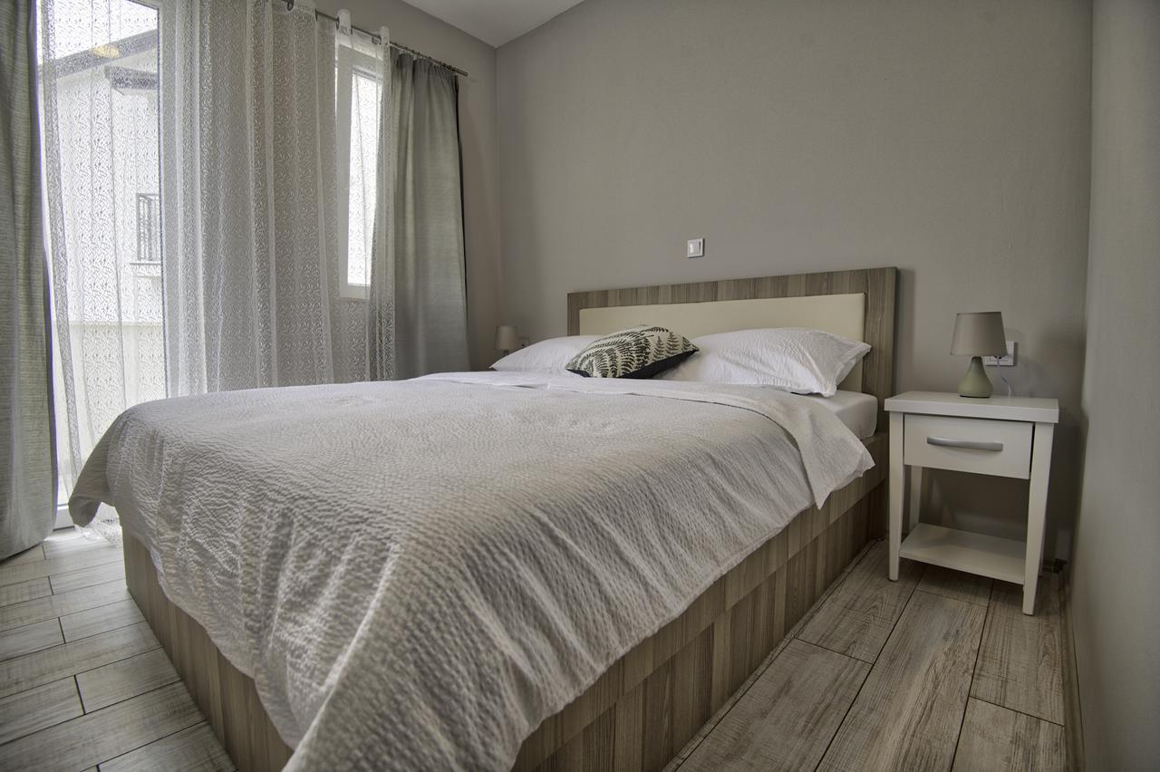 Apartments Leona Neum Exterior foto